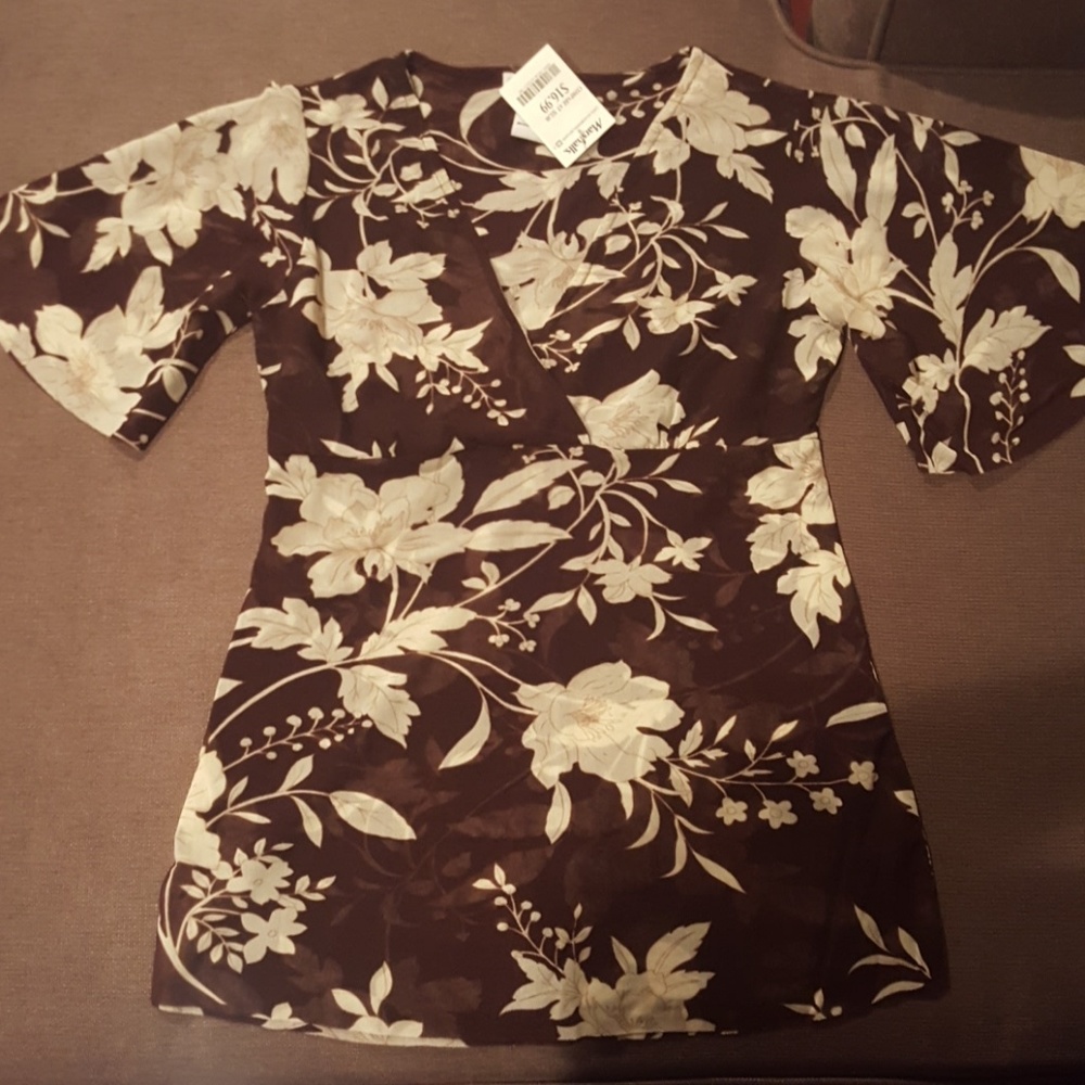 Floral print top